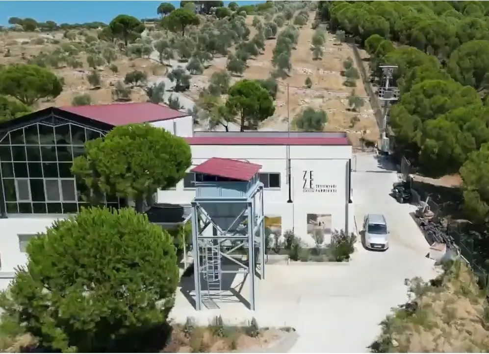 ZE-ZE AYVALIK ZEYTİNYAĞI FABRİKASI